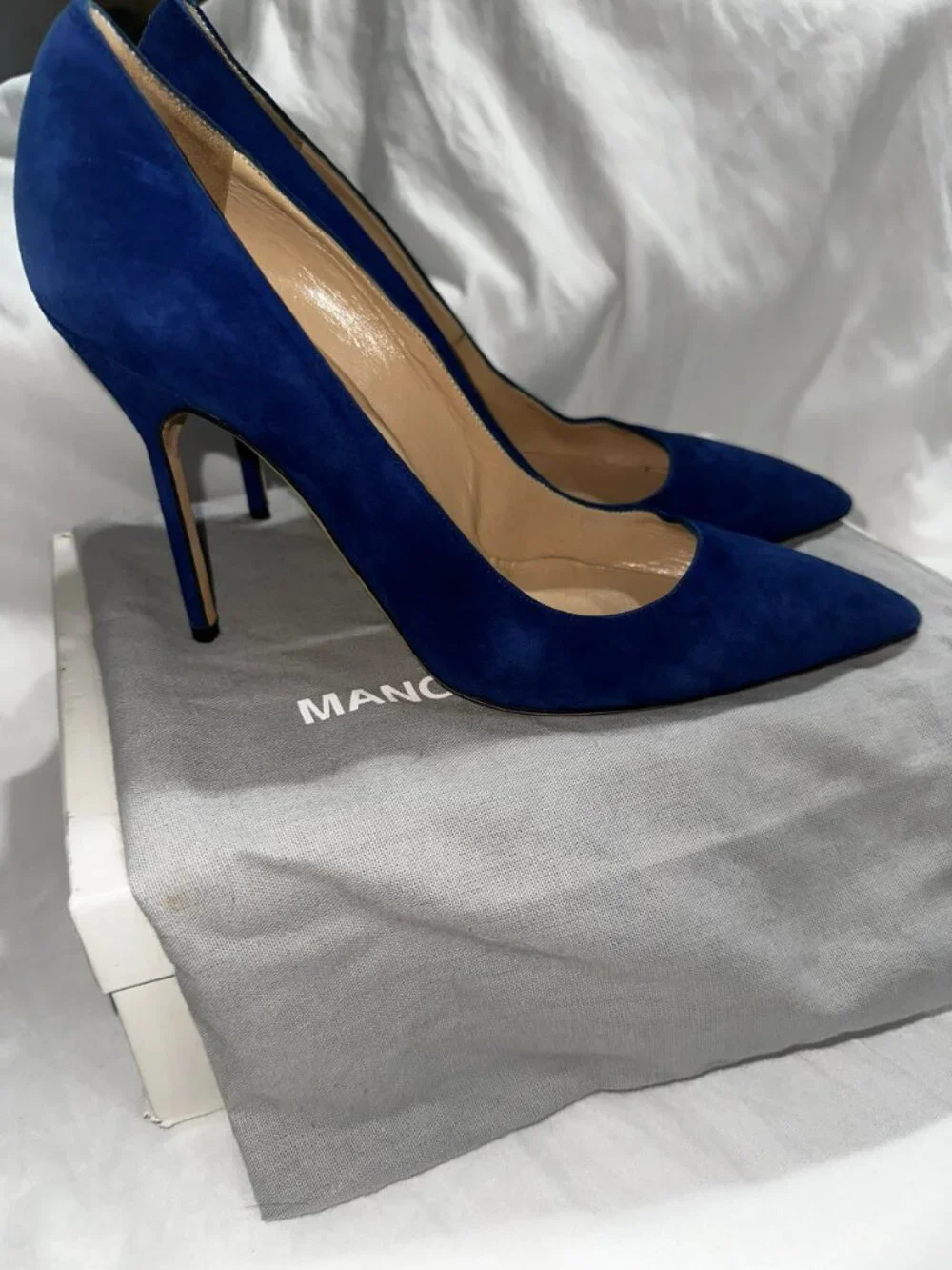 Manolo Blahnik, 40.5, Royal Blue